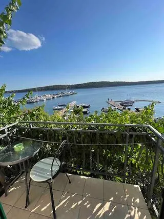 Bed & Breakfast Bed&Breakfast, Seaside House Dragica Barbat na Rabu Croatia